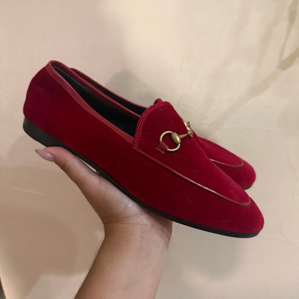 Gucci 1953 Velvet Red Jordan Loafers Suede Gold Horsebit sz 37 - Picture 3 of 10